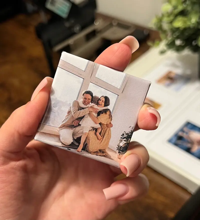 Fotoimán Personalizado – Imanes con Foto para Refrigerador 50 mm x 50 mm